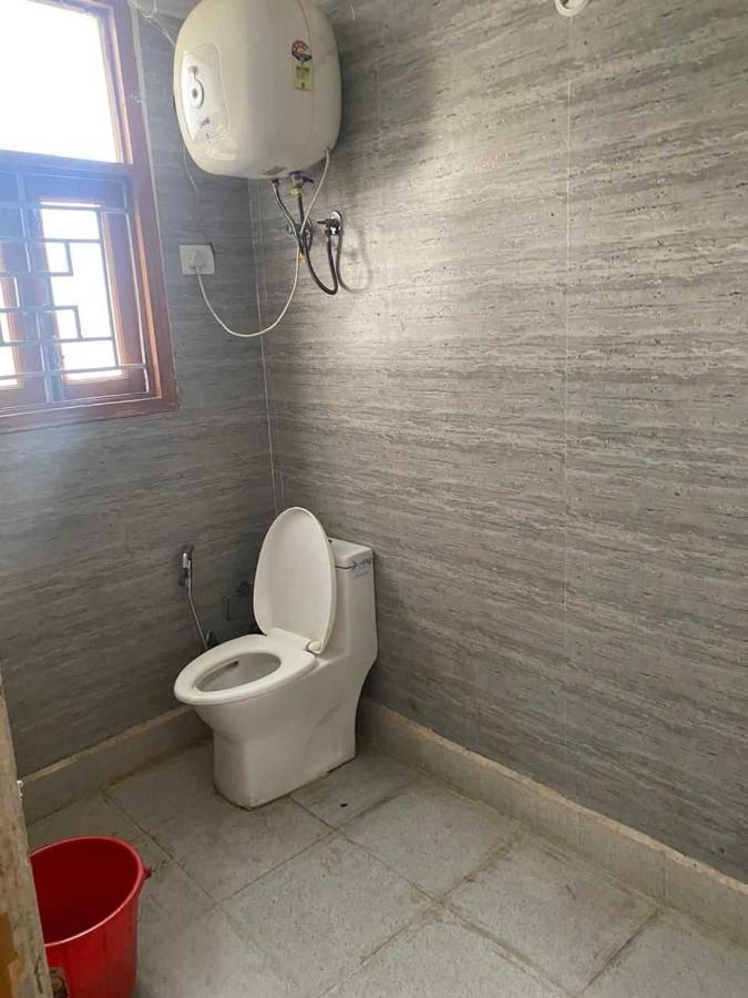 Hotel O Devansh Inn New Delhi Exterior photo