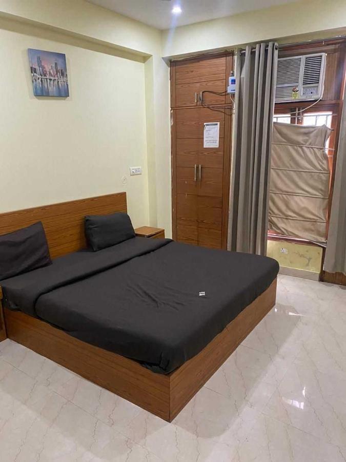 Hotel O Devansh Inn New Delhi Exterior photo